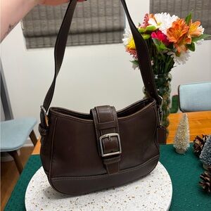 Coach Vintage Hampton Hobo Shoulder Bag- F2S- 7584 Dark Brown Leather